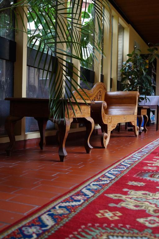 Hotel Restaurant 'De Oorsprong' Sint Nicolaasga Εξωτερικό φωτογραφία