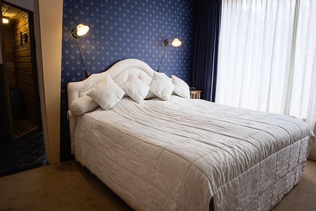 Hotel Restaurant 'De Oorsprong' Sint Nicolaasga Εξωτερικό φωτογραφία